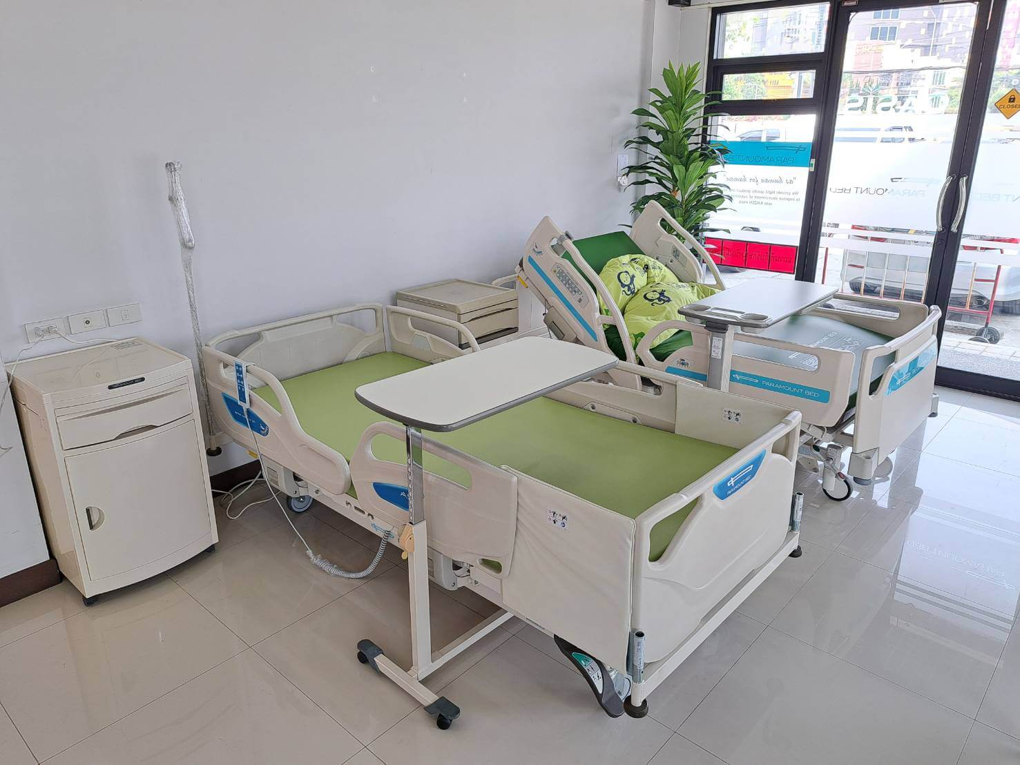 Paramount Bed เตียงไฟฟ้า เตียงผู้สูงอายุ เตียงโรงพยาบาล